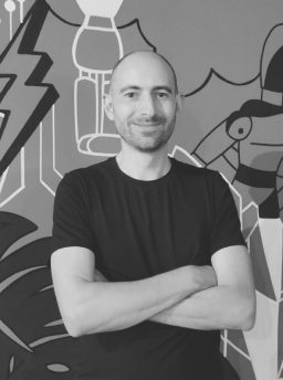 <b>Vitor</b> Zachi Junior